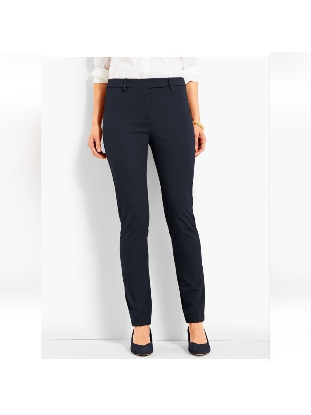 Talbots High Waist Straight pant, curvy. 10P. Black